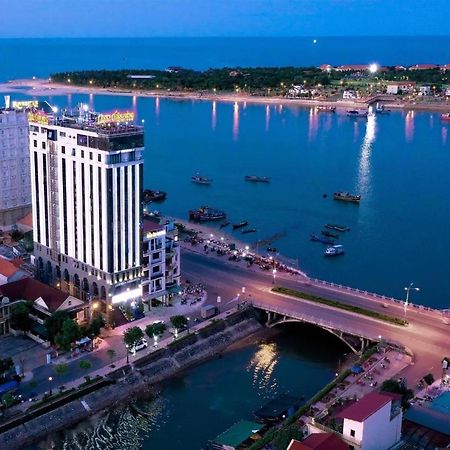 CKC Thien Duong Hotel Ðồng Hới Buitenkant foto