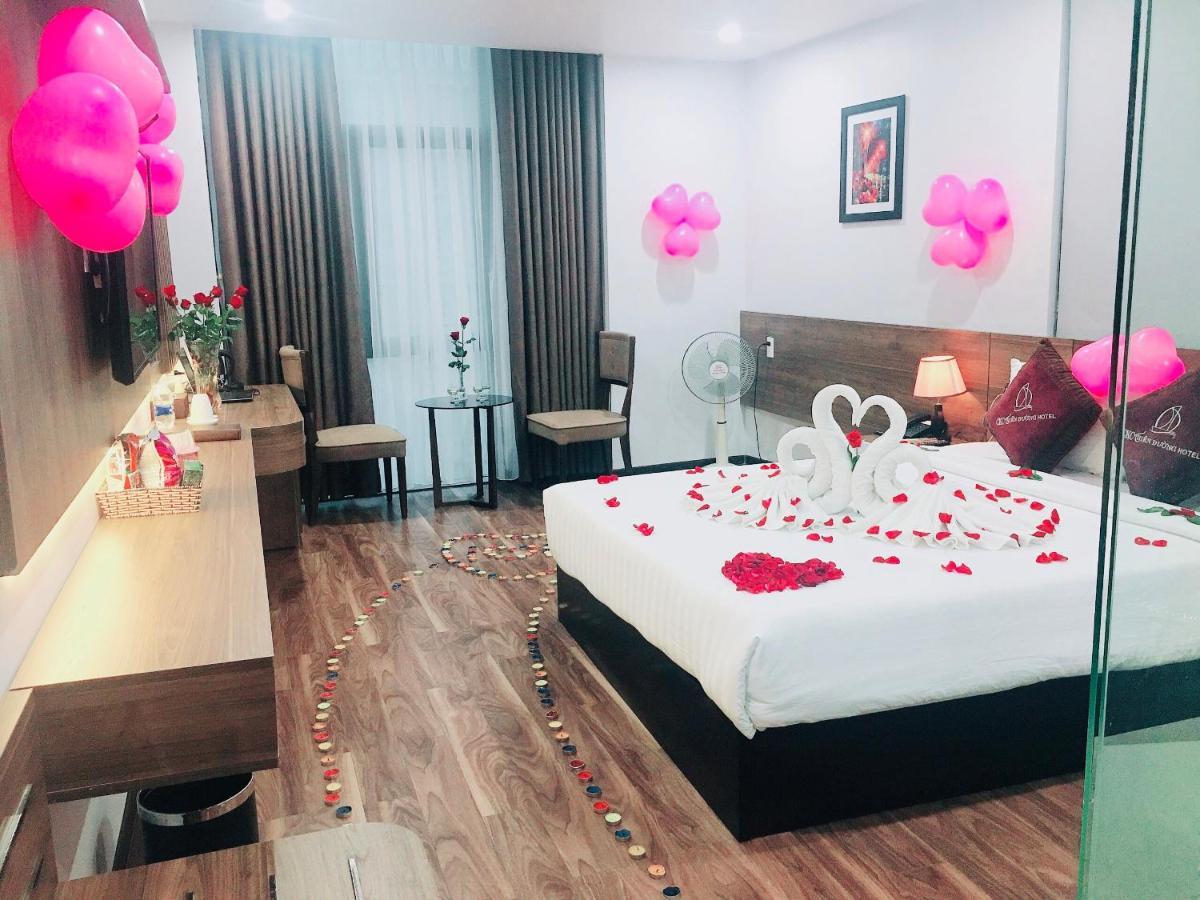 CKC Thien Duong Hotel Ðồng Hới Buitenkant foto